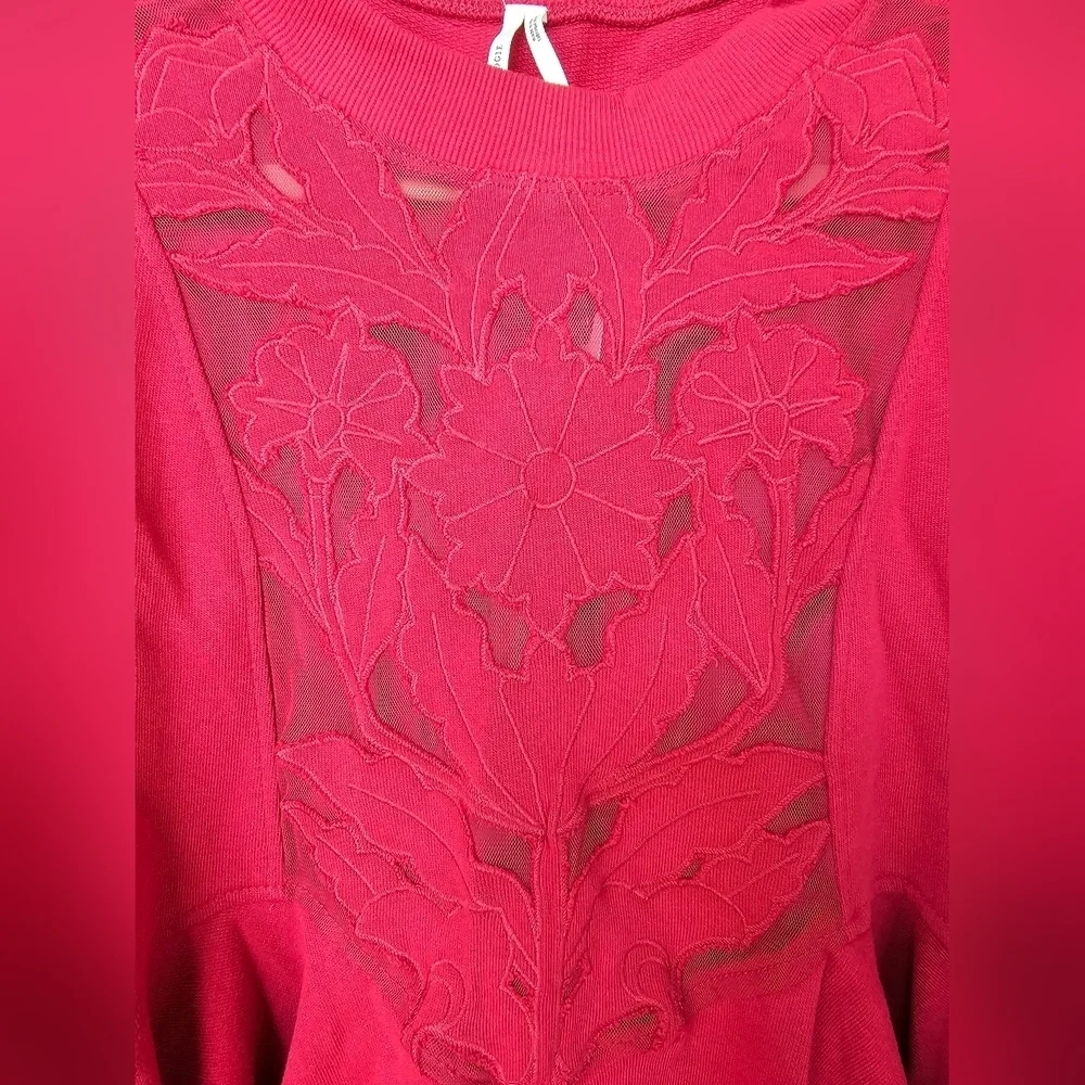 By Anthropologie Cutwork Embroidered Lace Floral Sheer Swing Top in Wine, XS